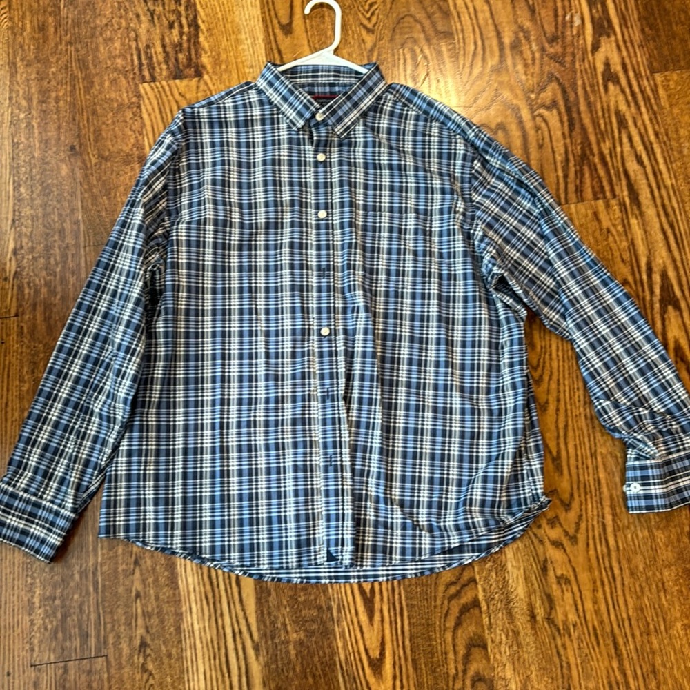 XXL Navy, Gray, Blue &White UNTUCKit Men’s Long Sleeve Performance Wrinkle Free